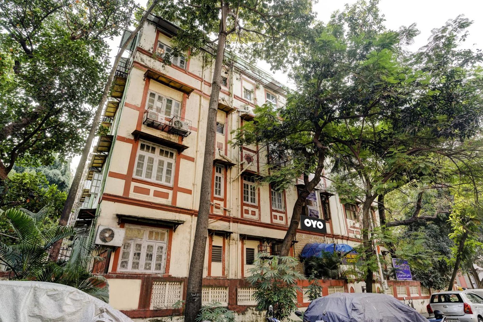 Hotel Aga Begs - Mumbai — Photos 1